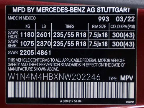 Used 2022 Mercedes-Benz GLB 250 4MATIC image 41
