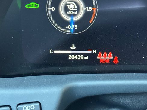 Certified 2024 Lexus LS 500 w/ Luxury Package RWD image 28