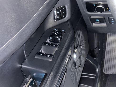 Used 2024 Ford Expedition Max XLT image 35