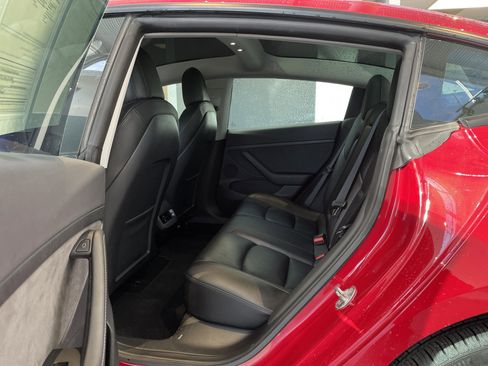 Used 2022 Tesla Model 3 Long Range image 34