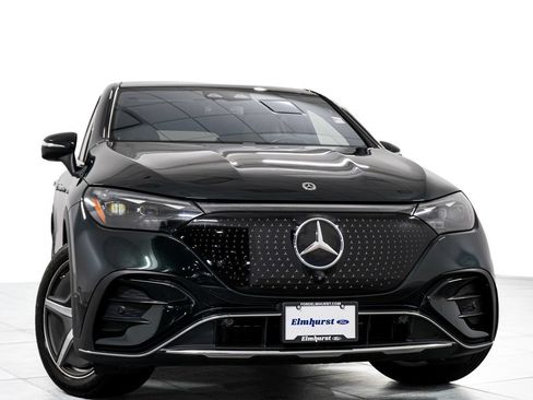 Used 2023 Mercedes-Benz EQE 500 4MATIC SUV image 3