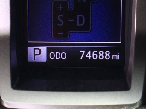 Used 2021 Toyota Tacoma Limited AWD/4WD image 28