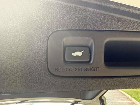 Certified 2021 Honda CR-V Touring image 26