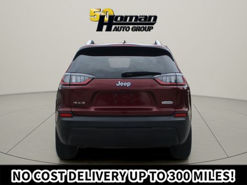 Used 2019 Jeep Cherokee Latitude Plus w/ Cold Weather Group AWD/4WD image 4
