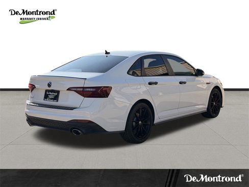 Used 2024 Volkswagen Jetta GLI 40th Anniversary Edition image 5