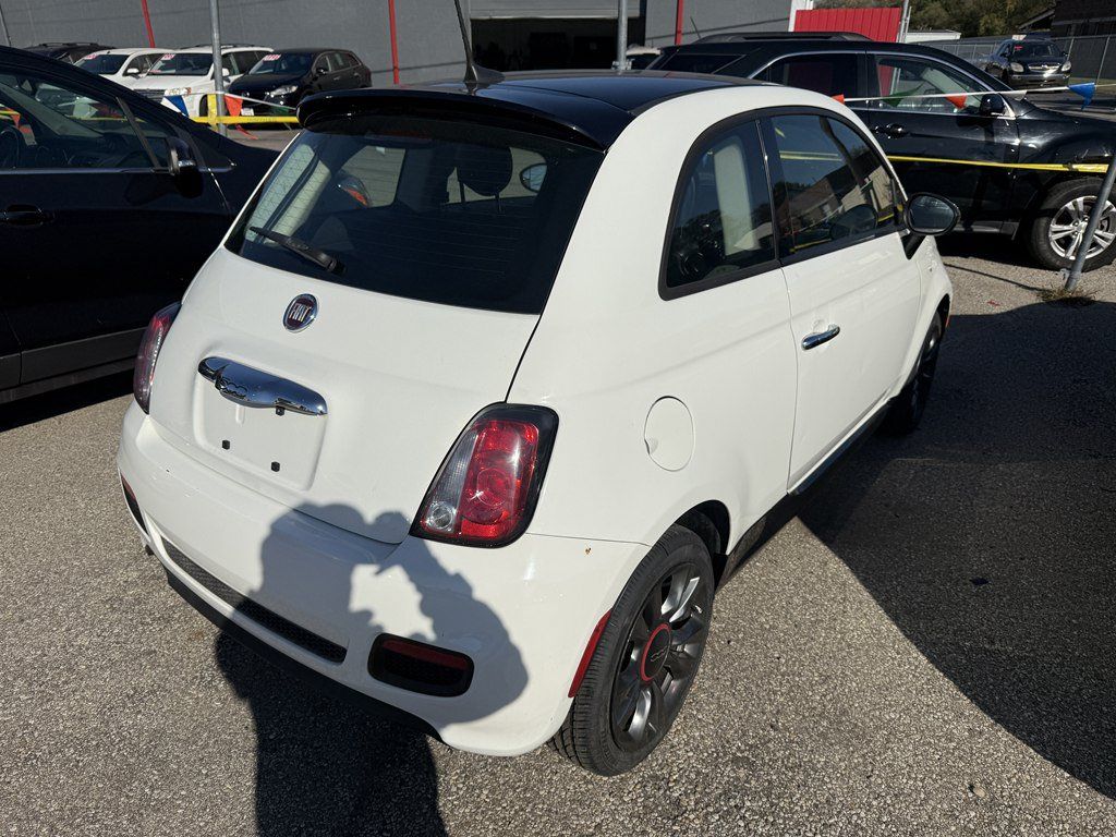 Used 2017 FIAT 500 Pop w/ Sport Black Trim Package FWD image 3