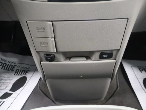 Used 2012 Honda Odyssey EX-L image 33