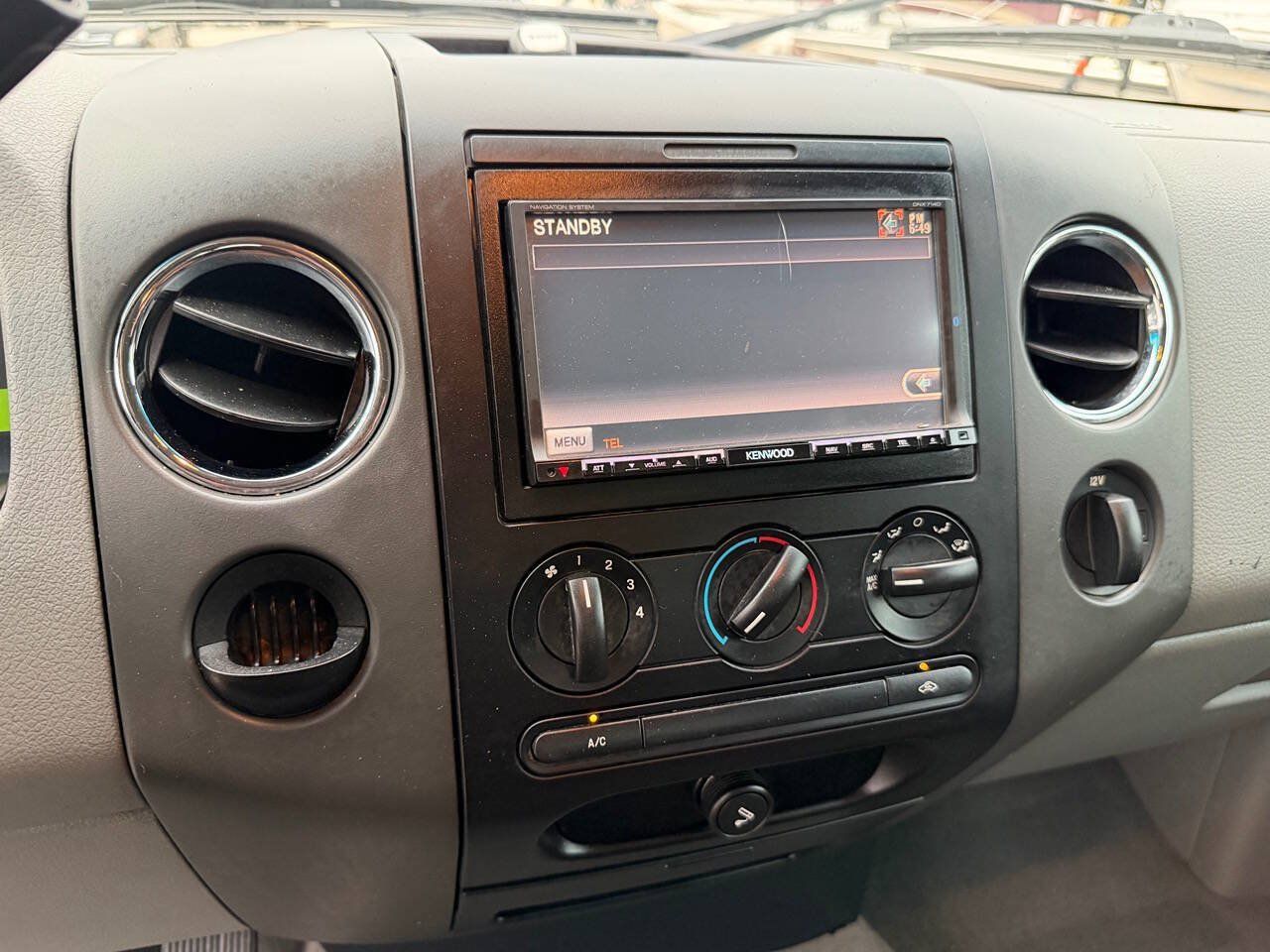 Used 2004 Ford F150 XLT RWD image 22