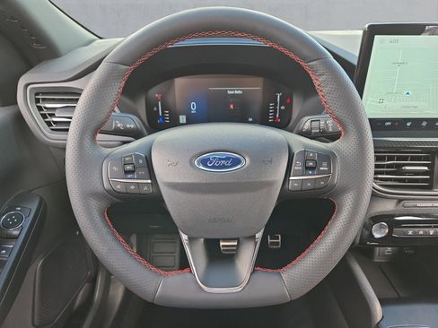 Certified 2023 Ford Escape ST-Line w/ Tech Pack #1 image 13