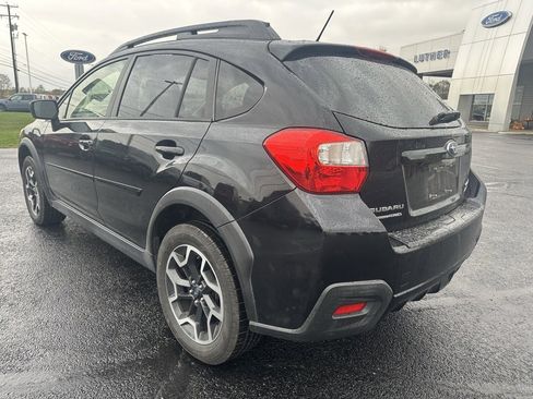 Used 2016 Subaru Crosstrek 2.0i Premium image 4