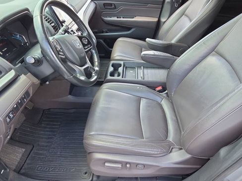 Used 2018 Honda Odyssey EX-L image 10