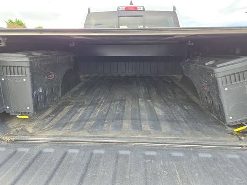 Used 2021 RAM 1500 Laramie AWD/4WD image 33