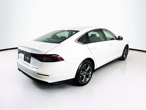 Used 2023 Honda Accord EX image 9