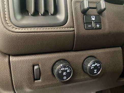 Used 2022 GMC Canyon Denali AWD/4WD image 31