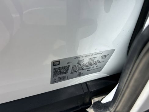 Used 2024 Chevrolet Tahoe LT image 16