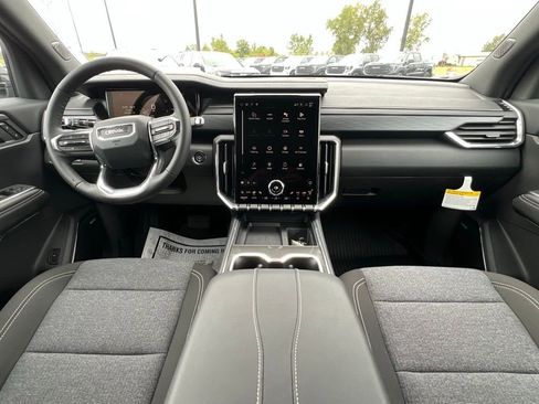 New 2025 GMC Acadia Elevation w/ LPO, Floor Liner Package image 18