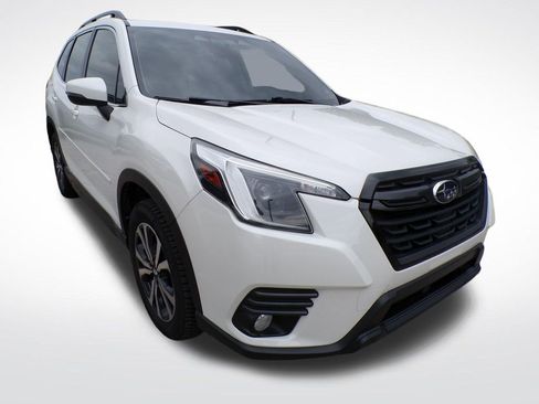 Used 2022 Subaru Forester Limited AWD/4WD image 9