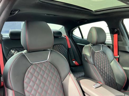 Used 2023 Genesis G70 3.3T w/ Sport Prestige Package AWD/4WD image 70