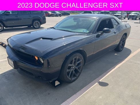 Used 2023 Dodge Challenger SXT w/ Blacktop Package image 2
