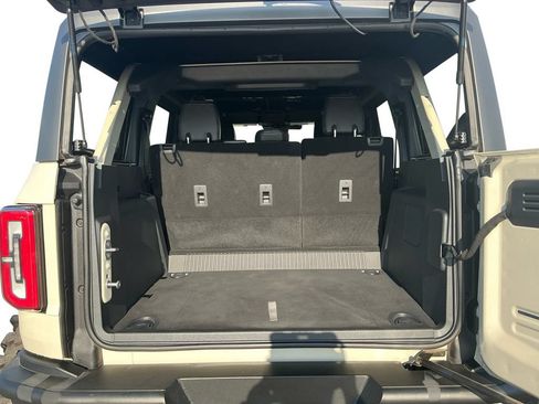 Used 2025 Ford Bronco Outer Banks AWD/4WD image 24