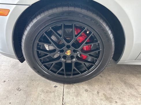 Used 2021 Porsche Macan GTS w/ Premium Package Plus (PF9) AWD/4WD image 15