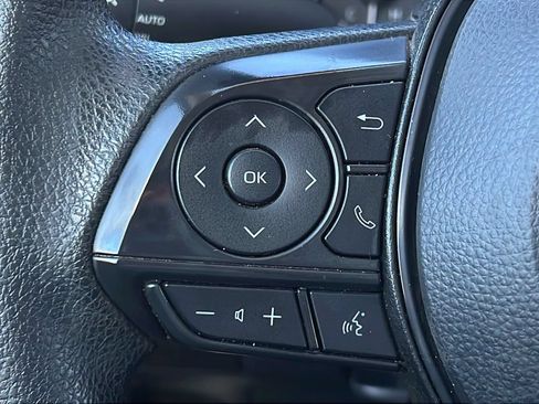 Used 2024 Toyota Corolla LE FWD image 18