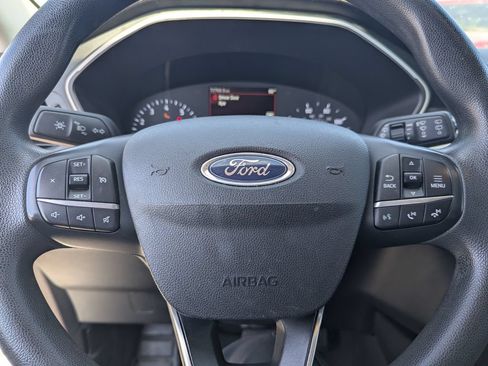 Used 2022 Ford Escape SE FWD image 20