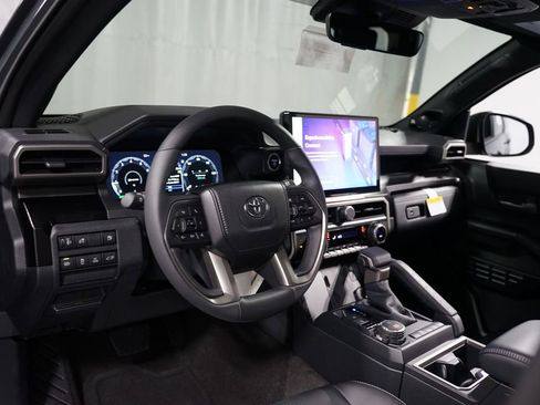 New 2026 Toyota 4Runner Limited image 12