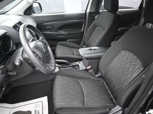 Used 2025 Mitsubishi Outlander Sport ES AWD/4WD image 22