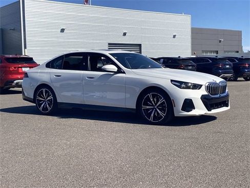 New 2025 BMW 530i w/ M Sport Package image 4