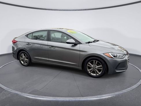 Used 2018 Hyundai Elantra SEL FWD image 5