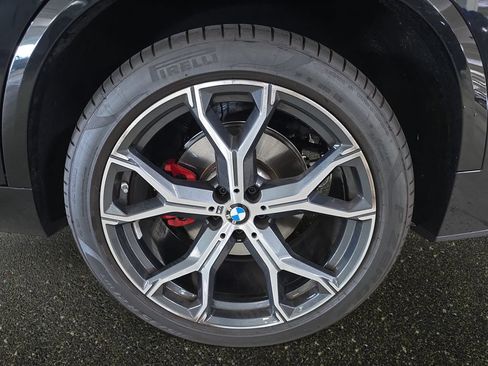Used 2023 BMW X5 sDrive40i w/ M Sport Package RWD image 32