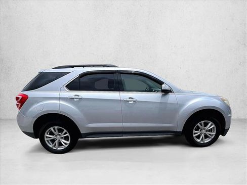 Used 2017 Chevrolet Equinox LT w/ Convenience Package FWD image 5