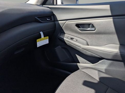 New 2025 Nissan Sentra S image 27