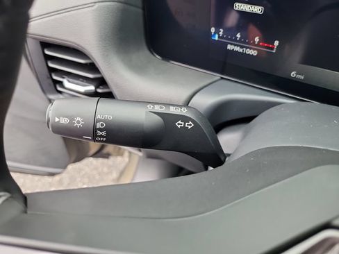 New 2027 Nissan Sentra SV w/ SV Convenience Package FWD image 22