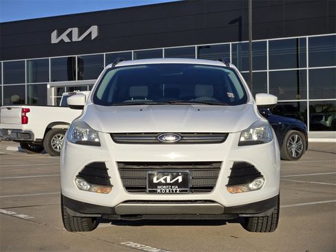 Used 2016 Ford Escape SE w/ Equipment Group 201A image 11