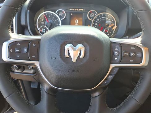 Used 2025 RAM 2500 Big Horn image 5