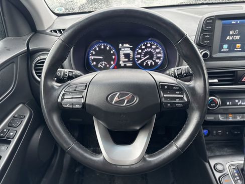 Used 2021 Hyundai Kona Limited image 14