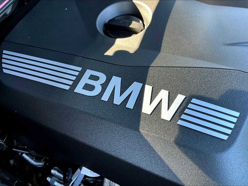 New 2025 BMW X3 xDrive30i w/ Premium Package image 17