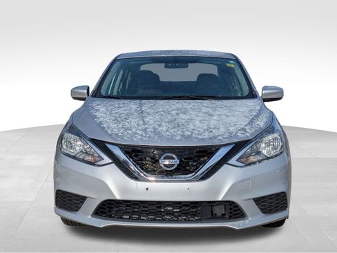 Used 2019 Nissan Sentra S image 3