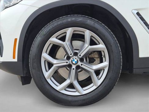 Used 2024 BMW X3 sDrive30i w/ Premium Package RWD image 24