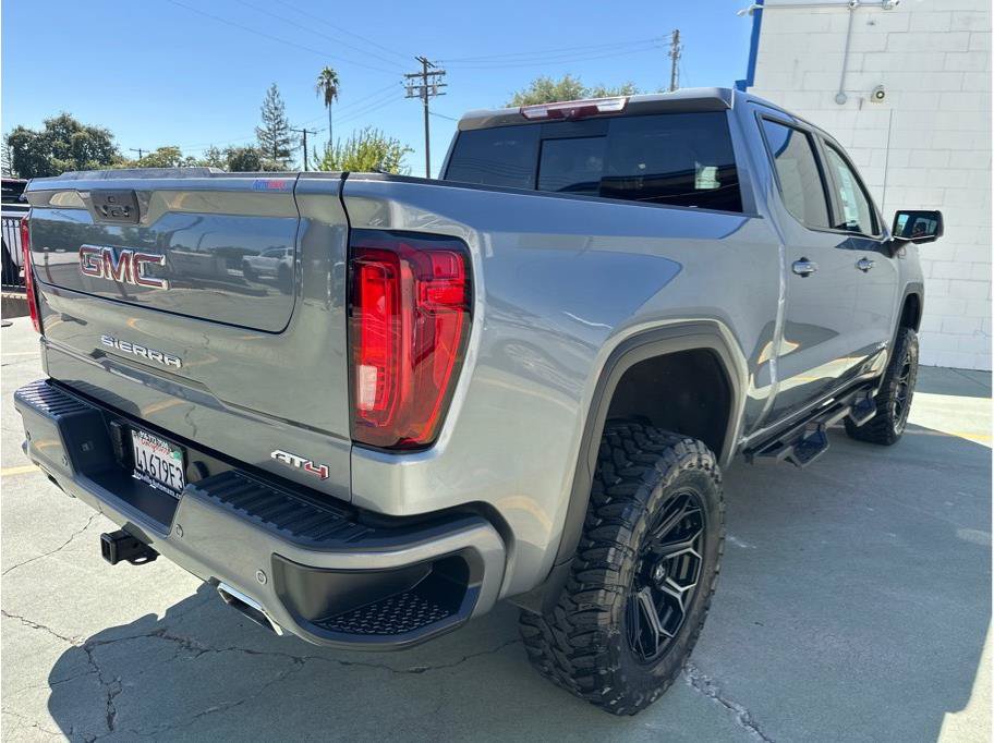 Used 2021 GMC Sierra 1500 AT4 w/ AT4 Value Package AWD/4WD image 8