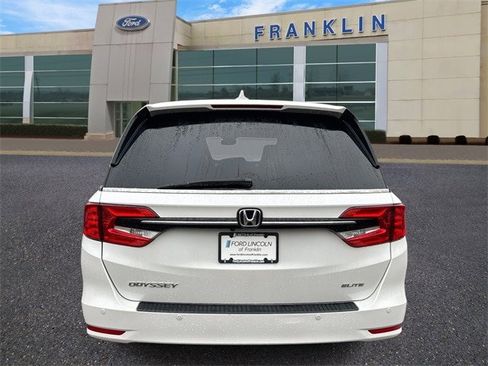 Used 2023 Honda Odyssey Elite image 6