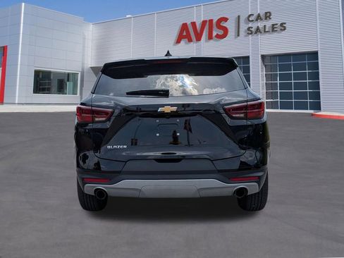 Used 2025 Chevrolet Blazer LT FWD image 7