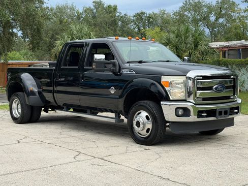 Used 2016 Ford F350 Lariat w/ Lariat Ultimate Package AWD/4WD image 28