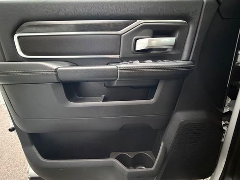 Certified 2024 RAM 3500 Big Horn image 32