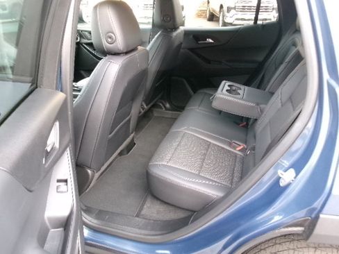 Used 2025 Chevrolet Equinox LT w/ Convenience Package II image 15