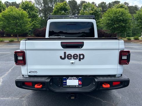 Used 2025 Jeep Gladiator Mojave AWD/4WD image 22