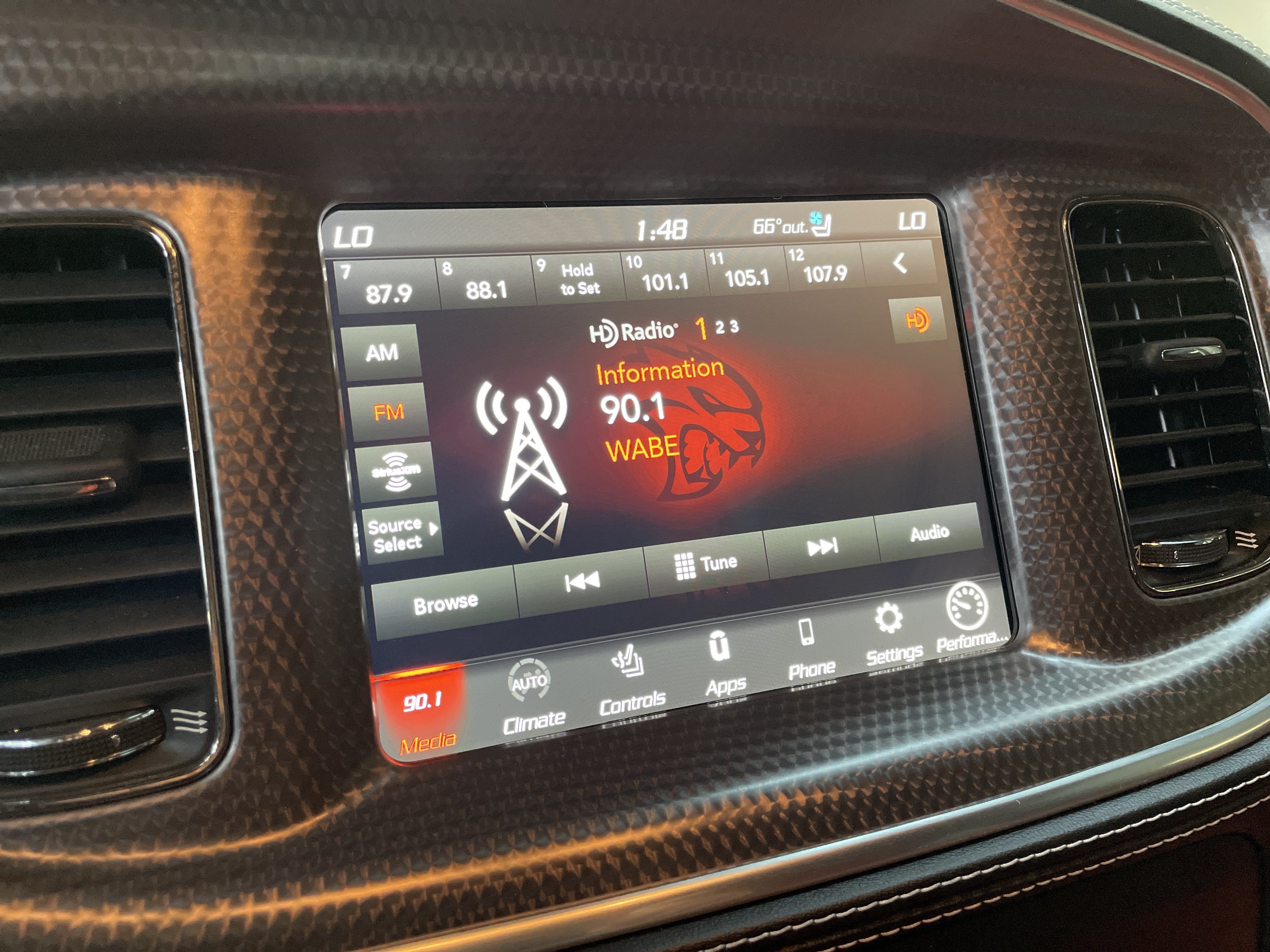 Used 2022 Dodge Charger SRT Hellcat w/ Harman/Kardon Audio Group RWD image 25