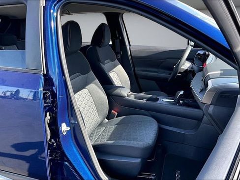 New 2026 Nissan Kicks SV FWD image 9